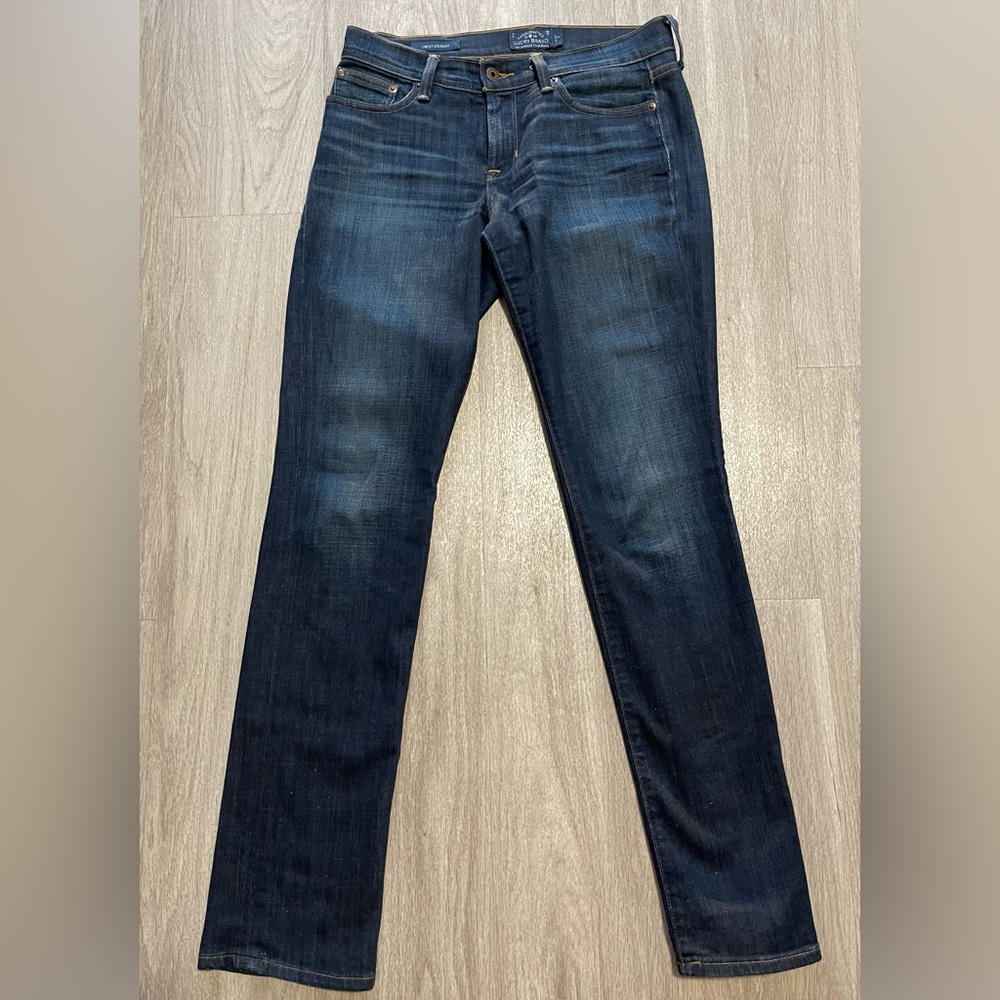 Lucky Brand Sweet Straight Leg Jeans 4/27